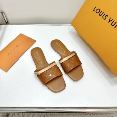 Louis Vuitton Slippers